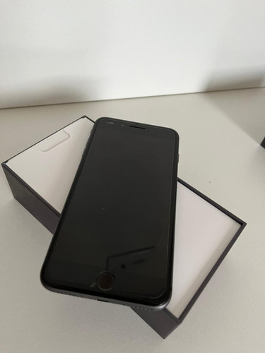  iPhone 8 Plus 64 Gb Cinza-espacial