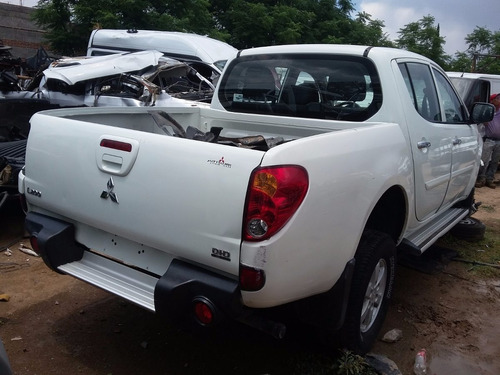 Mitsubishi L 200 Año 2014 Desarme