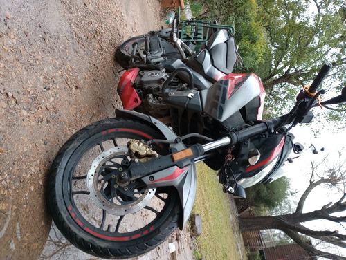 Imagen 6 de 6 de Bajaj Rouser Ns 200