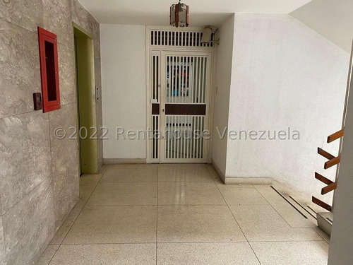 Apartamento En Venta Altamira Mls #24-21112 Yelixa A  