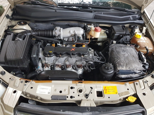 Imagem 7 de 11 de Chevrolet Vectra 2006 2.0 Elegance Flex Power Aut. 4p