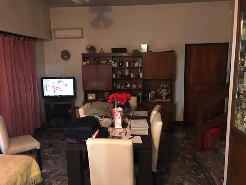 Imagen 3 de 7 de En Venta! Excelente Propiedad En Moreno Centro Lado Norte - Ideal Inversores - A 20 Mts De Cafe Martinez