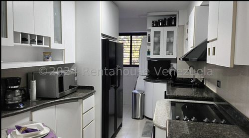 En Piso 1 Amplio Y Espectacular Apartamento, Muy Bien Ubicad