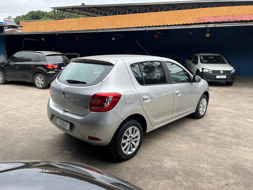 Renault Sandero 1.6 Expression Hi-power Easy-r 5p