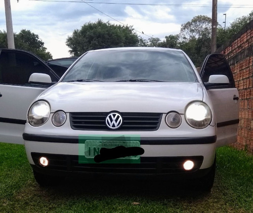 Volkswagen Polo Sedan 2006 1.6 Total Flex 4p