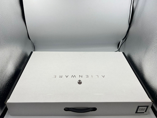 Imagen 3 de 4 de Alienware M15 R7 15.6 2022 Qhd 4.7ghz I7-12700h 16gb 1tb Rt