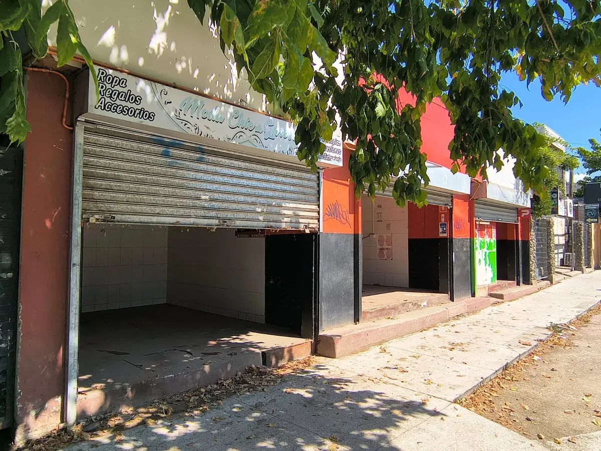 Imagen 5 de 21 de Oportunidad Única Casa Y Locales En Pleno Centro De Curacaví