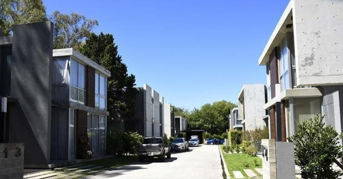 Imagen 13 de 13 de Casa En Venta En Parque Leloir En Condominio