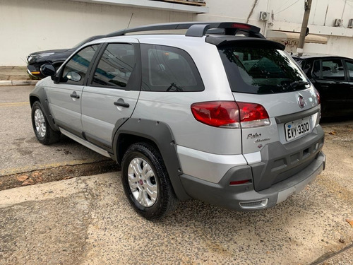 Imagem 5 de 14 de Fiat Palio Weekend 1.8 16v 4p Flex Adventure Locker