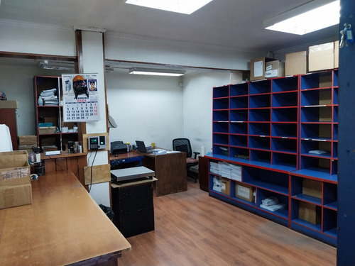 Oficinas Y Bodegas Gran Ubicación Cercano Barrio San Diego