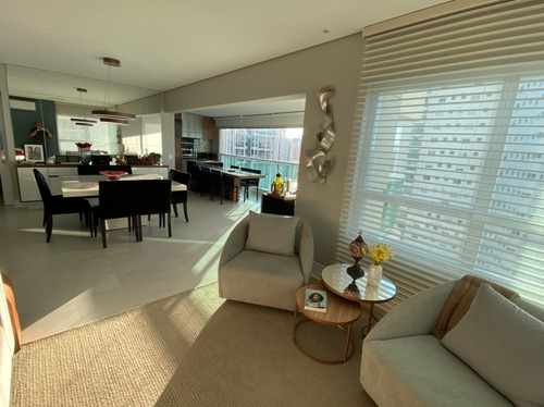 Imagem 7 de 30 de Apartamento Com Fino Acabamento E Rico Em Detalhes!! - Ap03133 - 69283484