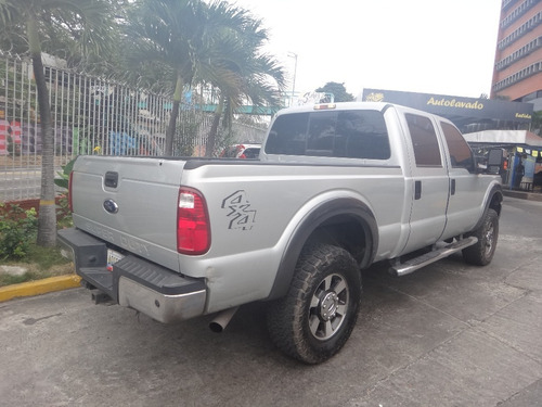 Imagen 4 de 12 de Ford F-250 Super Dutty Automatica 4x4