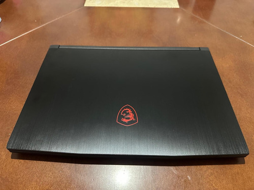 Laptop Msi Gf65 Negro (Usado)