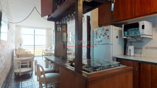 Imagen 6 de 13 de Apartamento De 2 Dormitorios Frente Al Mar.