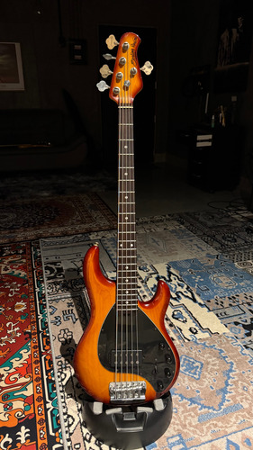 Baixo Music Man Sterling Ray 35 Trb Fender Destro Coral-escuro Envernizado 5 (Usado)