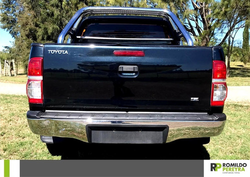 Toyota Hilux 3.0 Cd Srv Cuero Tdi 171cv 4x4 4at 2012