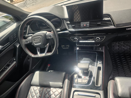 Audi Q5 2.0 L 45 Tfsi S Line Dsg