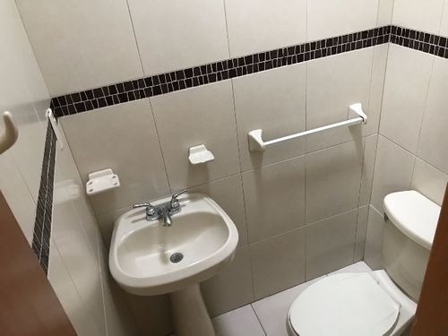 Imagen 7 de 14 de Consultorio En Renta En Tlaquepaque Centro