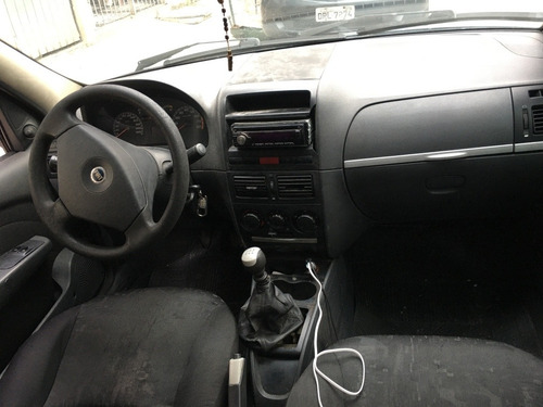 Fiat Siena 2005 1.3 Elx Flex 4p