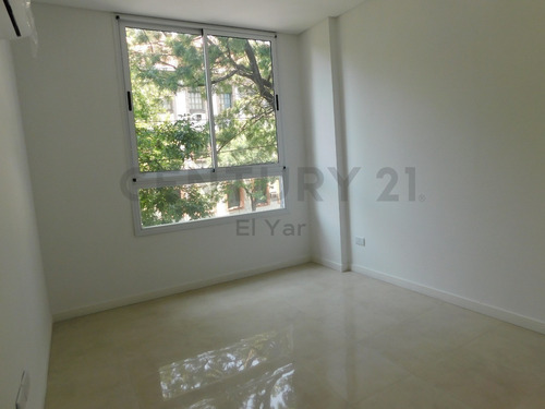 Imagen 24 de 30 de Venta Depto 3 Amb. Al Frente Super Luminoso Con Patio Y Balcón A Estrenar