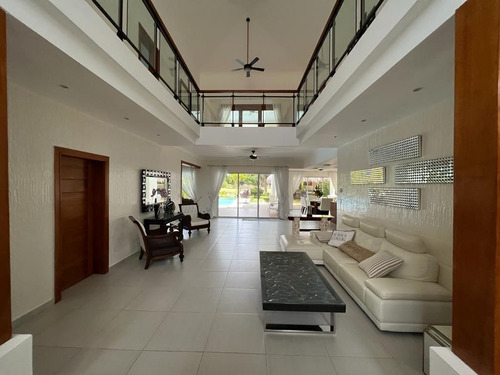Ventavilla En Cocotal Golf & Country Club