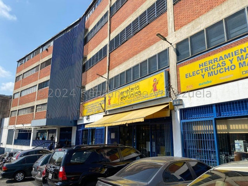 Espacioso Local Comercial/industrial Piso 3 En Alquiler Urb.lebrun I