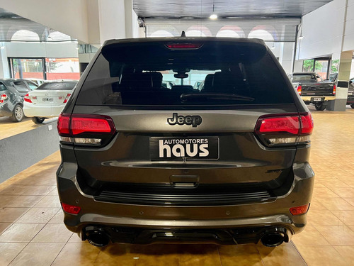 Imagen 6 de 25 de Jeep Grand Cherokee 2018 6.4 Srt Atx 465hp At