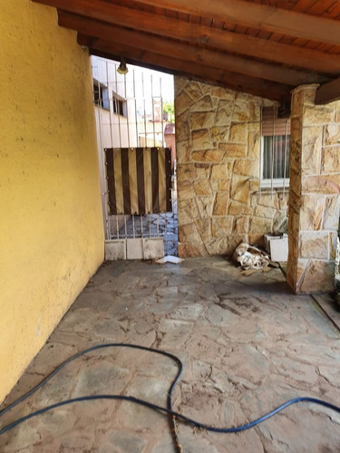 Imagen 10 de 12 de Casa En Venta En Wilde Oeste