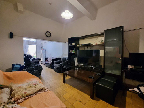 Inmueble Comercial Venta Devoto Local C/deposito
