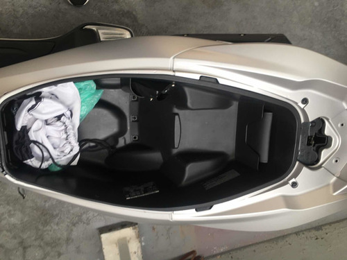 Imagem 11 de 15 de Honda Pcx 150