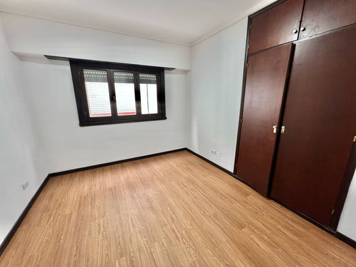 Departamento 2 Ambientes Al Cfte Con Balcon