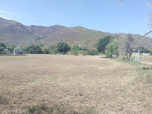 225878 Venta De Terreno En Yagua Guacara