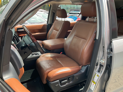 Toyota Sequoia 5.7 Platinum At