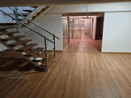 Imagen 18 de 25 de Local -esquina En 18 De Julio Esquina Andes , 450 M2, 45 Mts De Frente !!