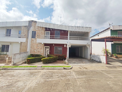 Imagen 2 de 16 de Ledezma Asesores Vende Townhouse En Agua Salada, Conjunto Residencial. Villa Europa I, Ciudad Bolívar - Venezuela
