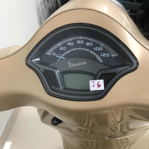 Imagen 7 de 15 de Scooter Piaggio Vespa Vxl Elegante 150 0km Motoneta Cuotas
