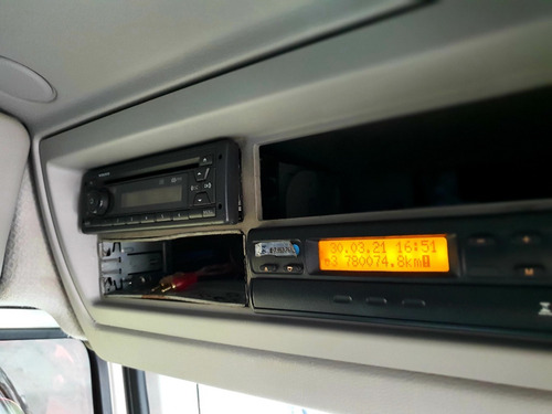 Volvo Vm 330 Ishift Leito Bitruck Ar Cond Carroceria Madeir