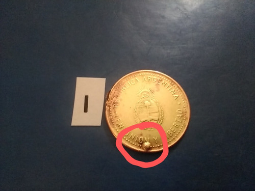 10 Centavos Moneda 2011 Error Baño Electrolítico Y Con Grano