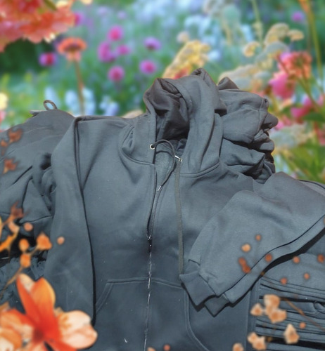 Buzo Camperita Hoodie Con Capucha Slim Fit