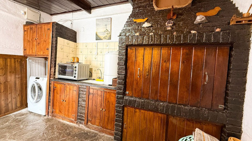 En Venta Casa Duplex En Barrio Terminal 2 Dorm.