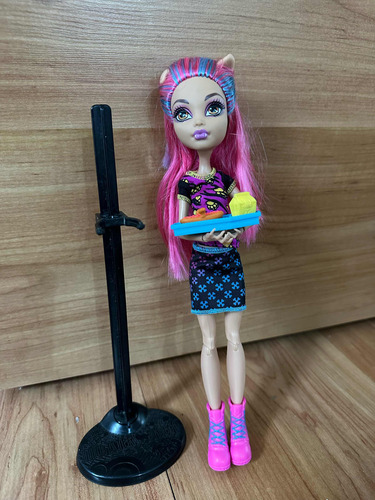 Howleen Monster High (Usado)