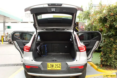 Volvo XC40 2.0 B4 Hibrida At 4x2