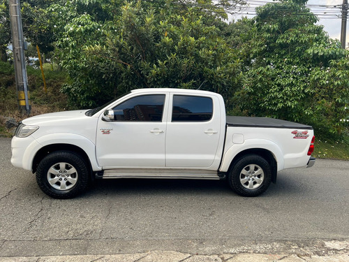 Toyota Hilux 2.7 Imv 4x4