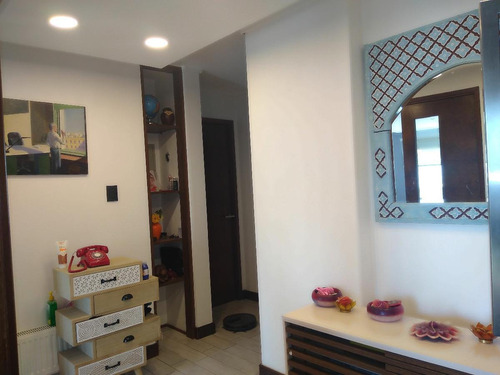 Hermosa Casa Estilo Contemporaneo