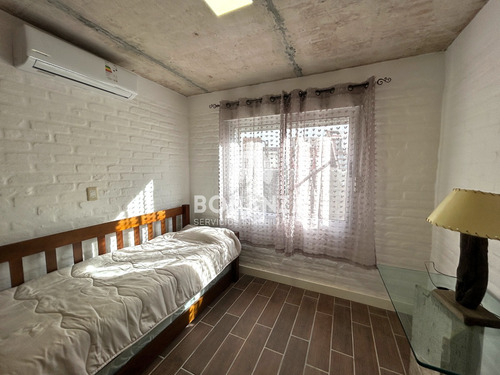Casa En Venta, Punta Fría - Piriápolis. 500 Metros De La Playa San Francisco. 3 Dormitorios, 2 Baños.