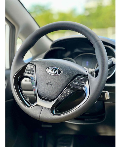 Kia Cerato 1.6 SX 16V FLEX 4P AUTOMÁTICO