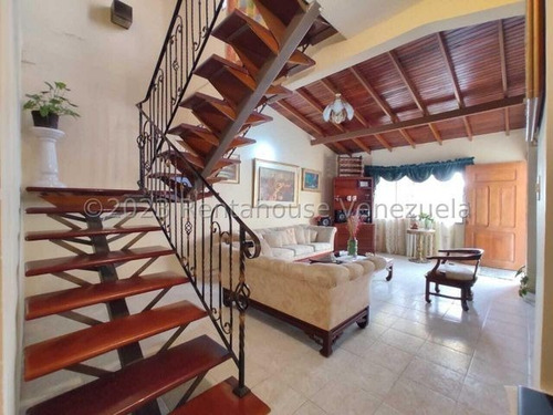 Imagen 18 de 27 de Amplia Casa En Venta Urb. Piedra Pintada La Victoria 23-18371 Ejc 04243439046