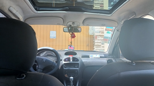 Peugeot 206 1.6 Xt Premium