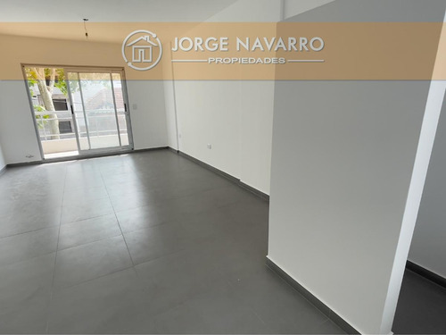 Imagen 4 de 15 de Departamento 2 Amb. Al Fente!!! - Villa Ballester Centro