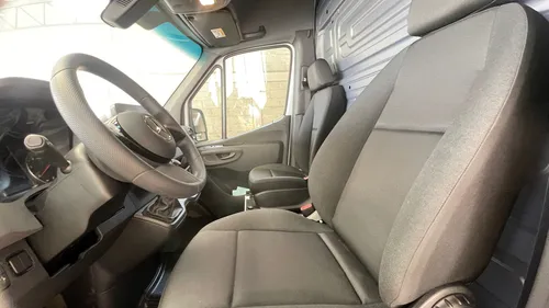 Mercedes-Benz Sprinter Cargo Van 517 X-Larga